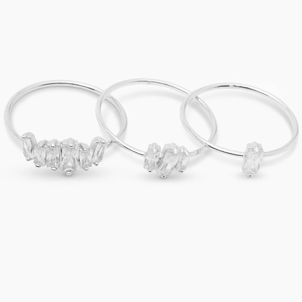 Gorjana Amara Ring Set. Size 6